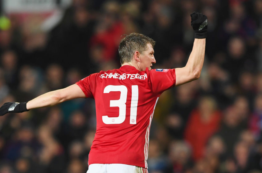 Bastian Scweinsteiger sign